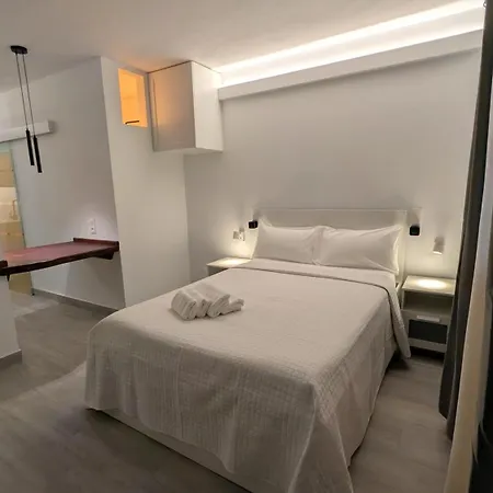 Διαμέρισμα Bajo Capital Con Terraza Y Aparcamiento Privado *